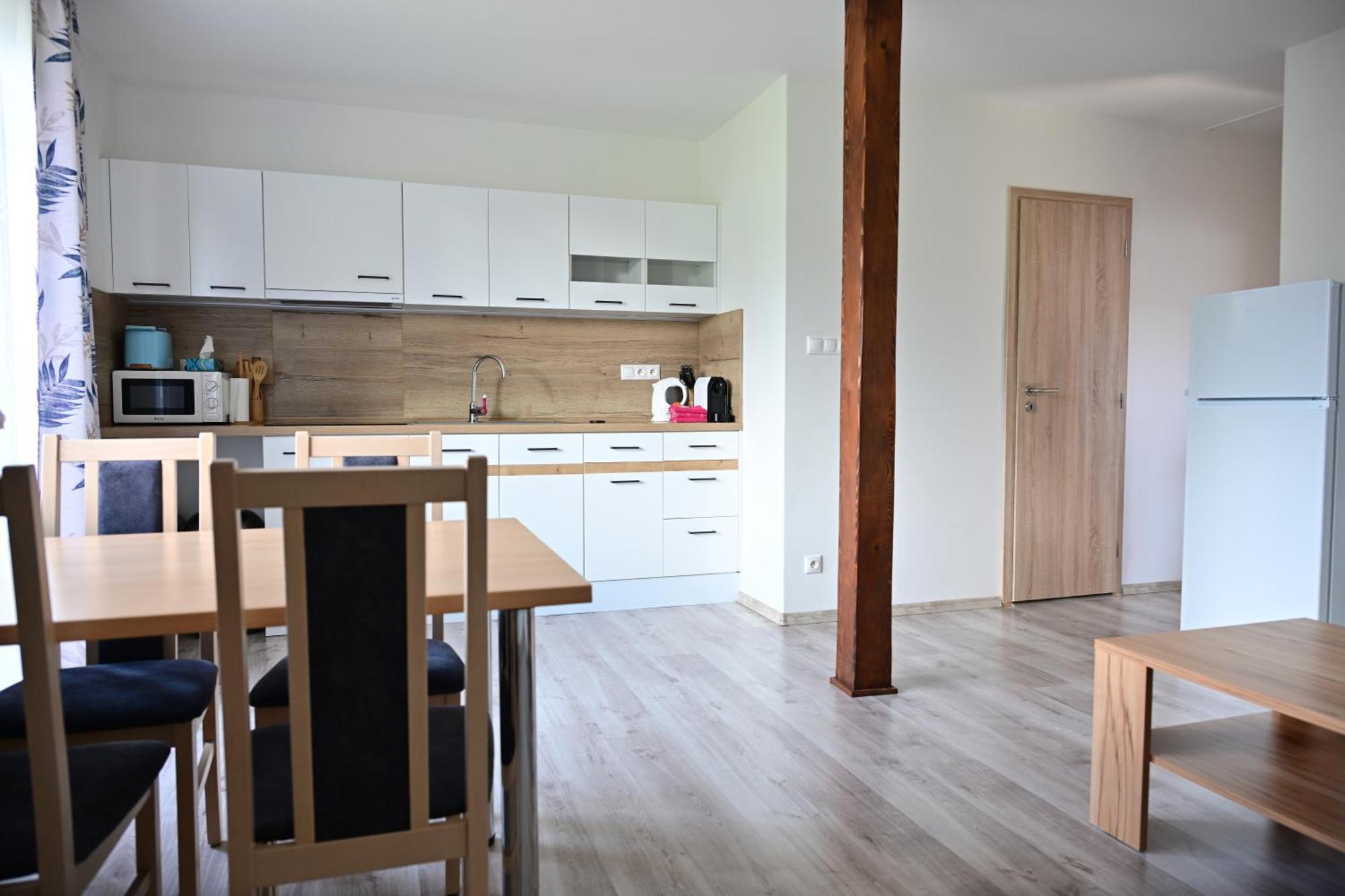 Apartmany Zara Nova Lesna Exterior photo